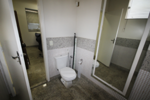 Terreno edificado a venda com 2.300 m² no Distrito Industrial em Ipatinga