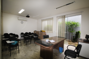 Terreno edificado a venda com 2.300 m² no Distrito Industrial em Ipatinga