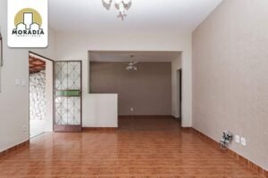 Casa a venda com 4 quartos no Bom Retiro em Ipatinga
