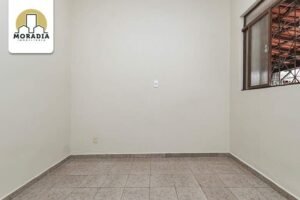 Casa a venda com 4 quartos no Bom Retiro em Ipatinga