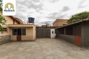 Casa a venda com 4 quartos no Bom Retiro em Ipatinga