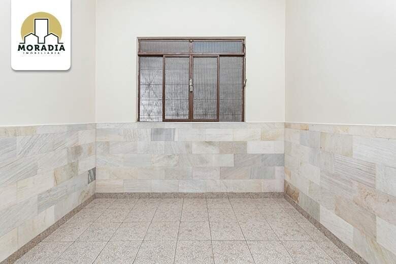 Casa a venda com 4 quartos no Bom Retiro em Ipatinga