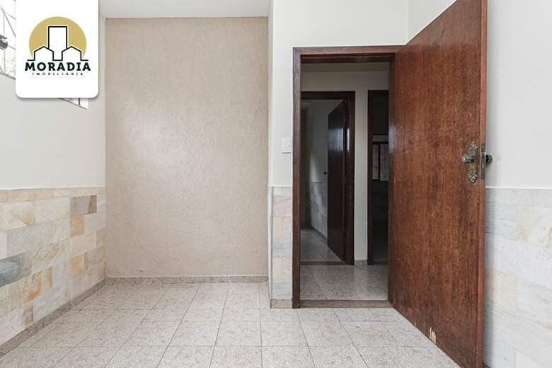 Casa a venda com 4 quartos no Bom Retiro em Ipatinga
