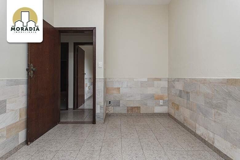 Casa a venda com 4 quartos no Bom Retiro em Ipatinga