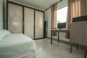 Chácara com 7 quartos a venda no Chácaras do Vale em Santana do Paraíso