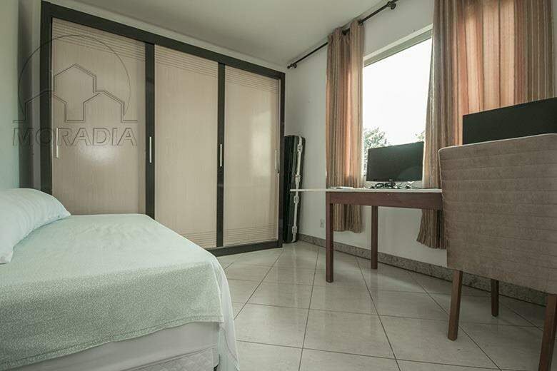 Chácara com 7 quartos a venda no Chácaras do Vale em Santana do Paraíso