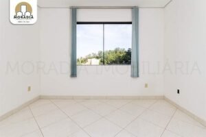Chácara com 7 quartos a venda no Chácaras do Vale em Santana do Paraíso