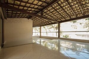 Chácara com 7 quartos a venda no Chácaras do Vale em Santana do Paraíso