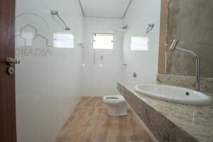 Chácara com 7 quartos a venda no Chácaras do Vale em Santana do Paraíso