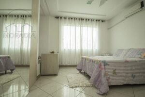 Chácara com 7 quartos a venda no Chácaras do Vale em Santana do Paraíso