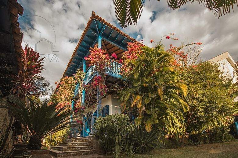 Casa alto padrão a venda com 5 quartos no Cidade Nobre em Ipatinga