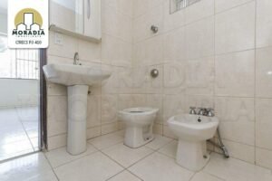 Edifício a venda com loja, sobreloja e 02 apartamentos no Veneza I em Ipatinga