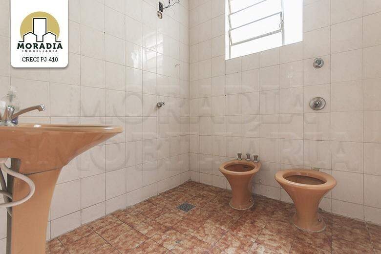Edifício a venda com loja, sobreloja e 02 apartamentos no Veneza I em Ipatinga