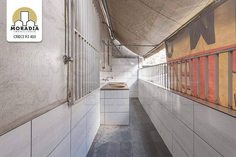 Edifício a venda com loja, sobreloja e 02 apartamentos no Veneza I em Ipatinga
