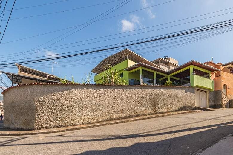 Casa a venda com 3 quartos no Canaã em Ipatinga