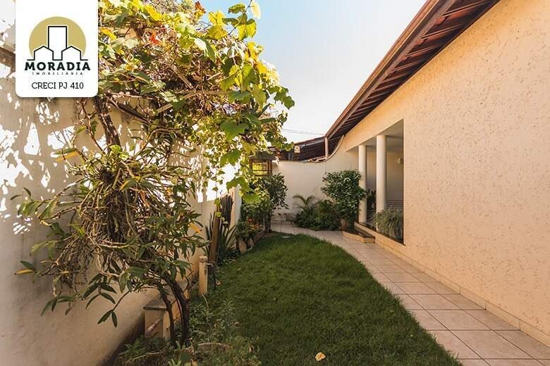 Casa a venda com 4 quartos no Cariru em Ipatinga