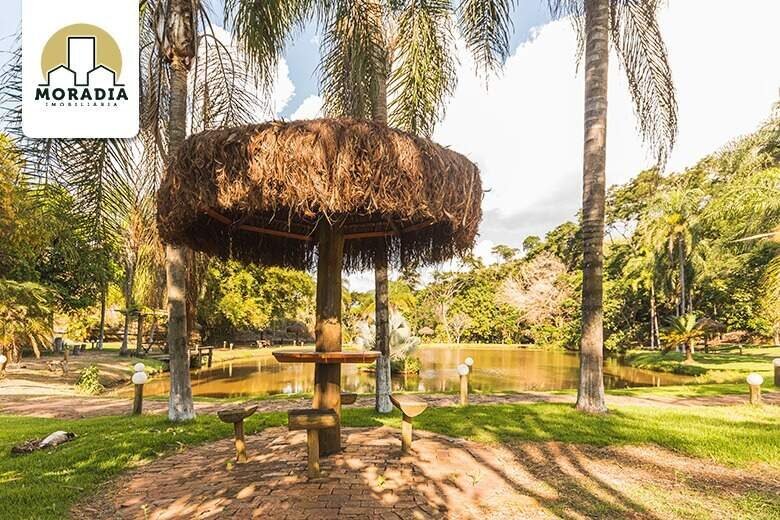 Chácara a venda com 3.239 m² no Condomínio Vivenda dos Lagos em Iapu