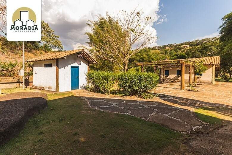 Chácara a venda com 3.239 m² no Condomínio Vivenda dos Lagos em Iapu