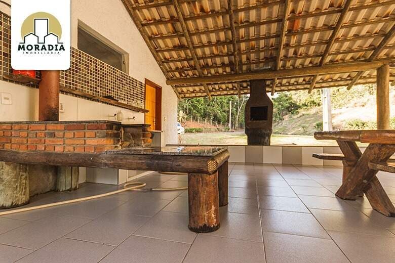 Chácara a venda com 3.239 m² no Condomínio Vivenda dos Lagos em Iapu