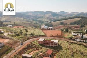 Chácara a venda com 3.239 m² no Condomínio Vivenda dos Lagos em Iapu