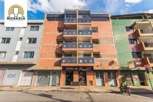Apartamento duplex para alugar com 4 quartos no Veneza I em Ipatinga