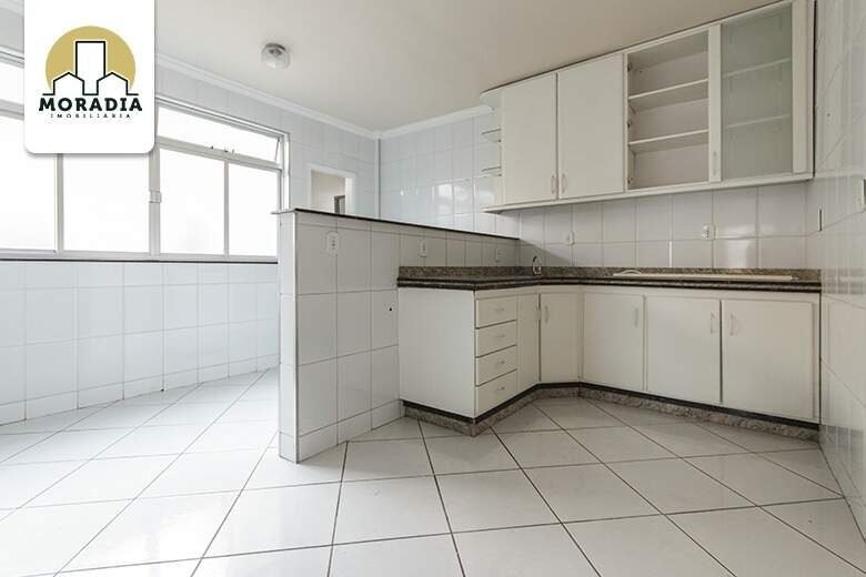 Apartamento duplex para alugar com 4 quartos no Veneza I em Ipatinga