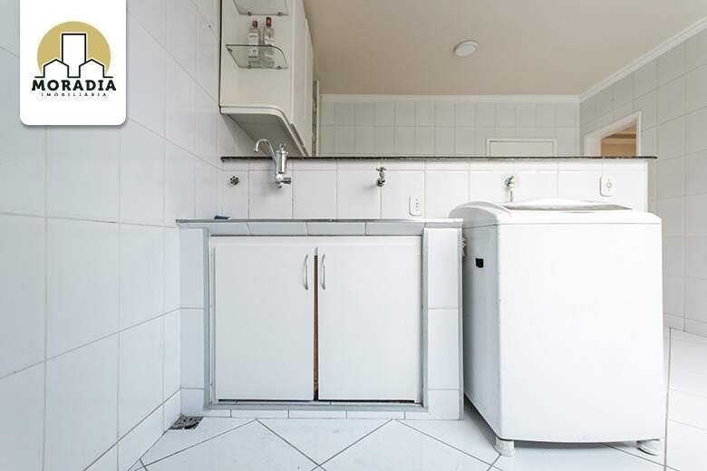 Apartamento duplex para alugar com 4 quartos no Veneza I em Ipatinga