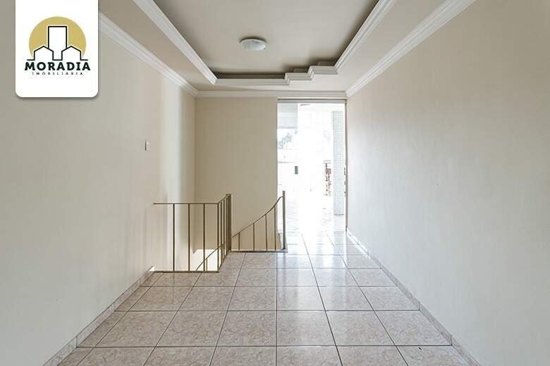Apartamento duplex para alugar com 4 quartos no Veneza I em Ipatinga