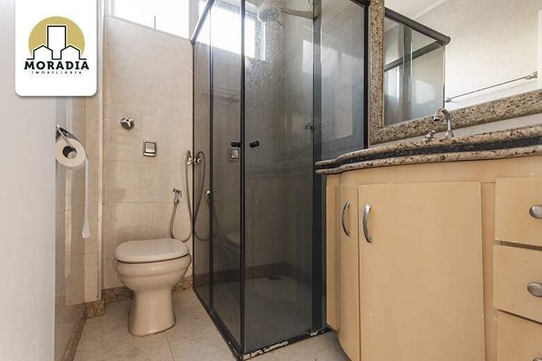 Apartamento duplex para alugar com 4 quartos no Veneza I em Ipatinga