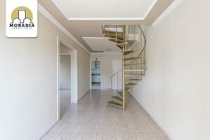 Apartamento duplex para alugar com 4 quartos no Veneza I em Ipatinga