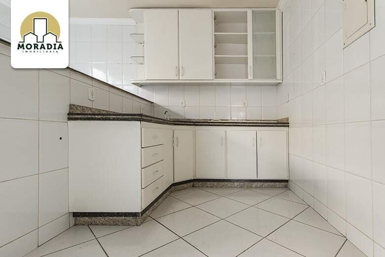 Apartamento duplex para alugar com 4 quartos no Veneza I em Ipatinga