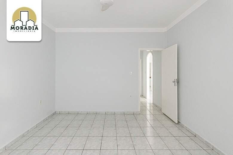 Casa a venda com 3 quartos no Caravelas em Ipatinga