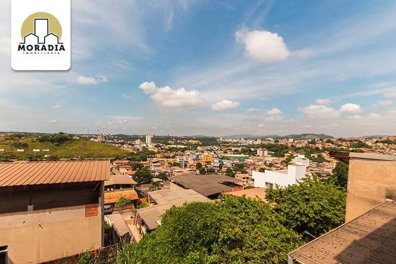 Casa a venda com 3 quartos no Caravelas em Ipatinga