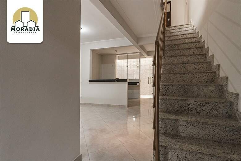 Casa geminada para alugar com 3 quartos no Bethânia em Ipatinga