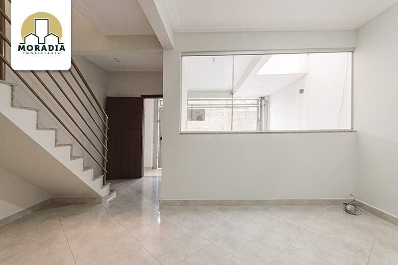 Casa geminada para alugar com 3 quartos no Bethânia em Ipatinga