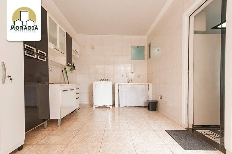 Casa mobiliada para alugar com 3 quartos no Veneza I em Ipatinga