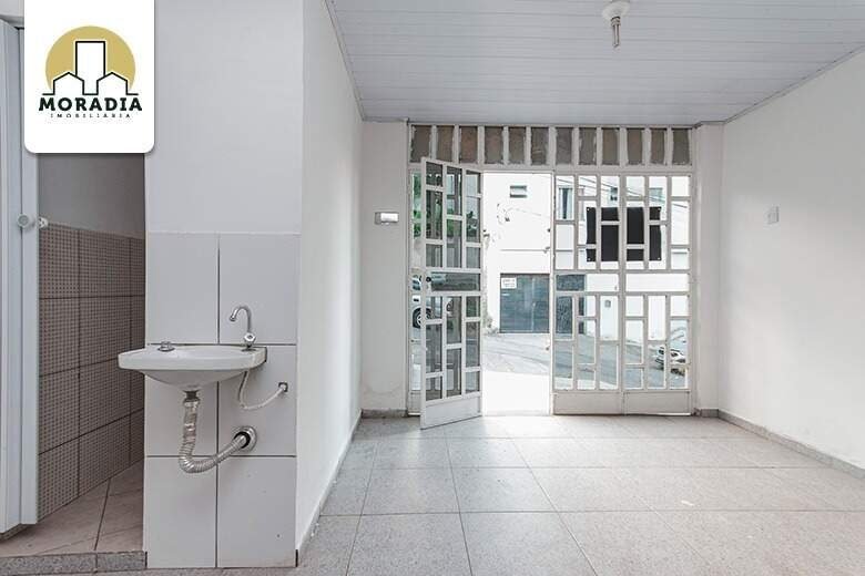 Loja para alugar com 30,00 m² no Parque Caravelas