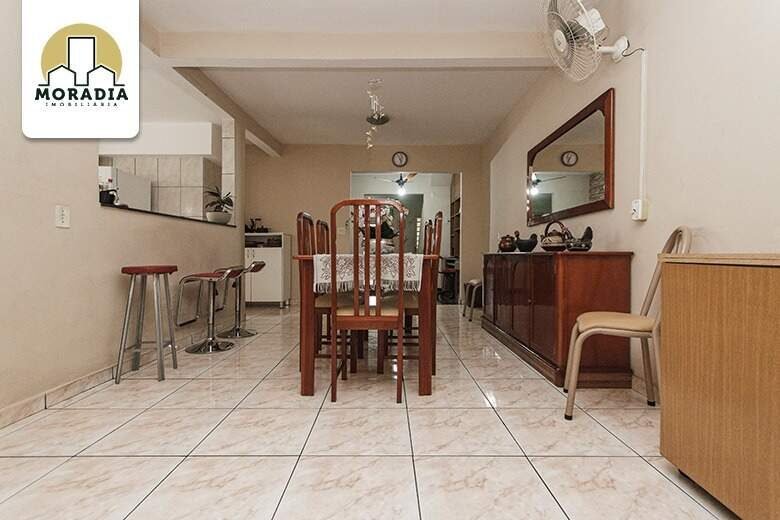 Prédio a venda com 2 apartamentos no Veneza II em Ipatinga