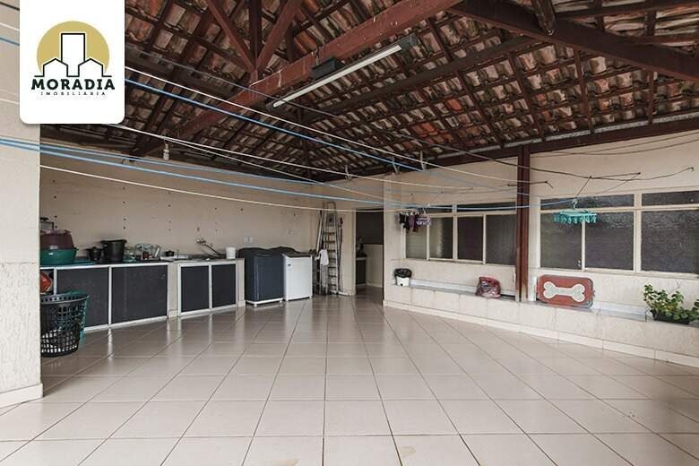 Prédio a venda com 2 apartamentos no Veneza II em Ipatinga