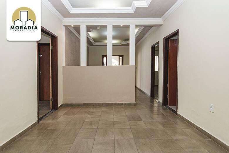 Casa de 2º pavimento para alugar com 3 quartos no Veneza II em Ipatinga