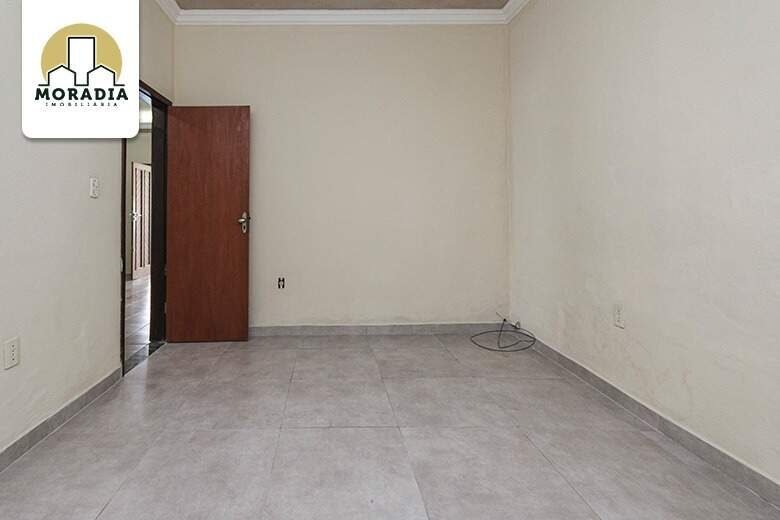 Casa de 2º pavimento para alugar com 3 quartos no Veneza II em Ipatinga