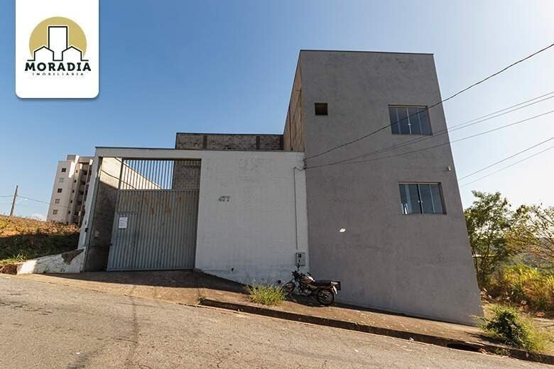 Galpão a venda com 600,00 m² no Parque Veneza em Santana do Paraíso
