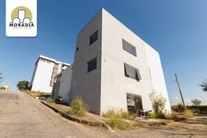 Galpão a venda com 600,00 m² no Parque Veneza em Santana do Paraíso