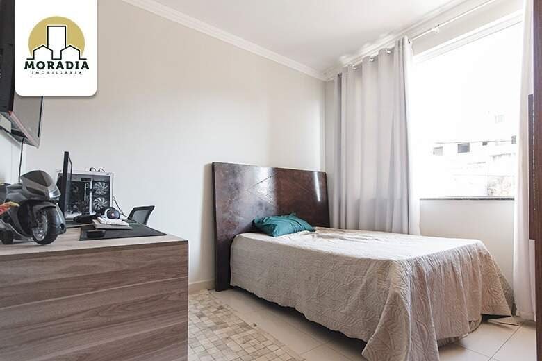 Casa geminada a venda com 3 quartos no Residencial Bethânia