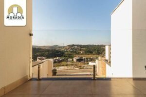 Casa geminada a venda com 3 quartos no Residencial Bethânia