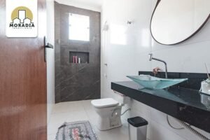 Casa geminada a venda com 3 quartos no Residencial Bethânia