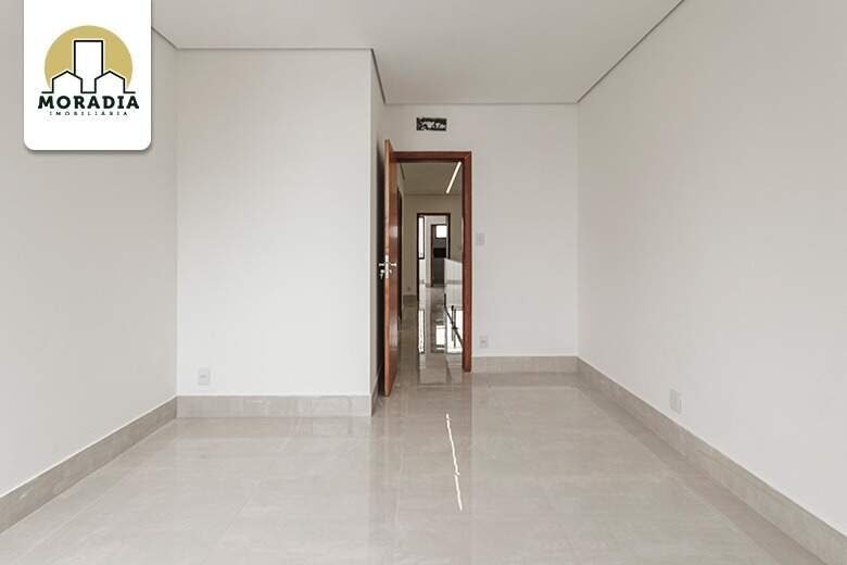 Casa geminada a venda com 3 quartos no Residencial Bethânia em Ipatinga