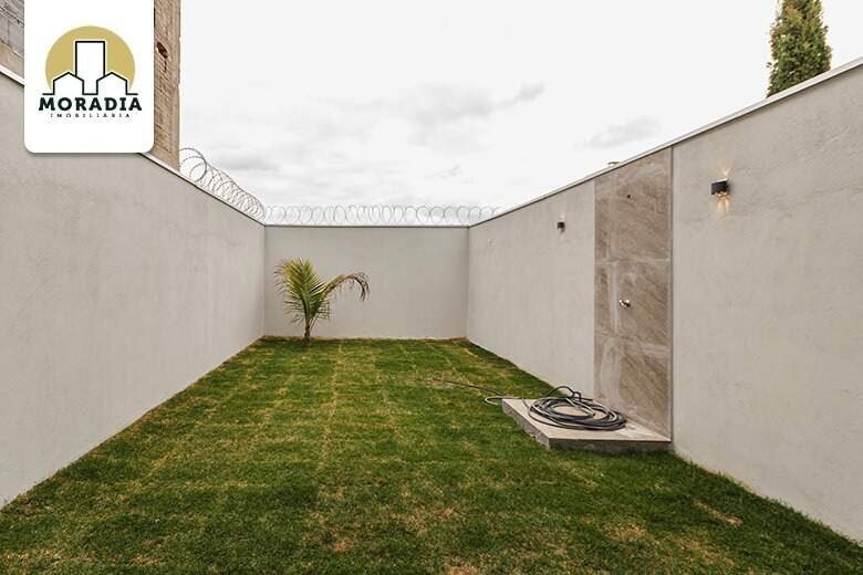 Casa geminada a venda com 3 quartos no Residencial Bethânia em Ipatinga