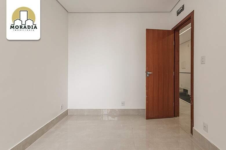 Casa geminada a venda com 3 quartos no Residencial Bethânia em Ipatinga