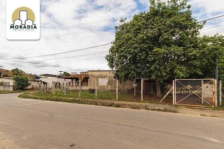 Casa a venda com 4 quartos no Vale Paraíso em Santana do Paraíso